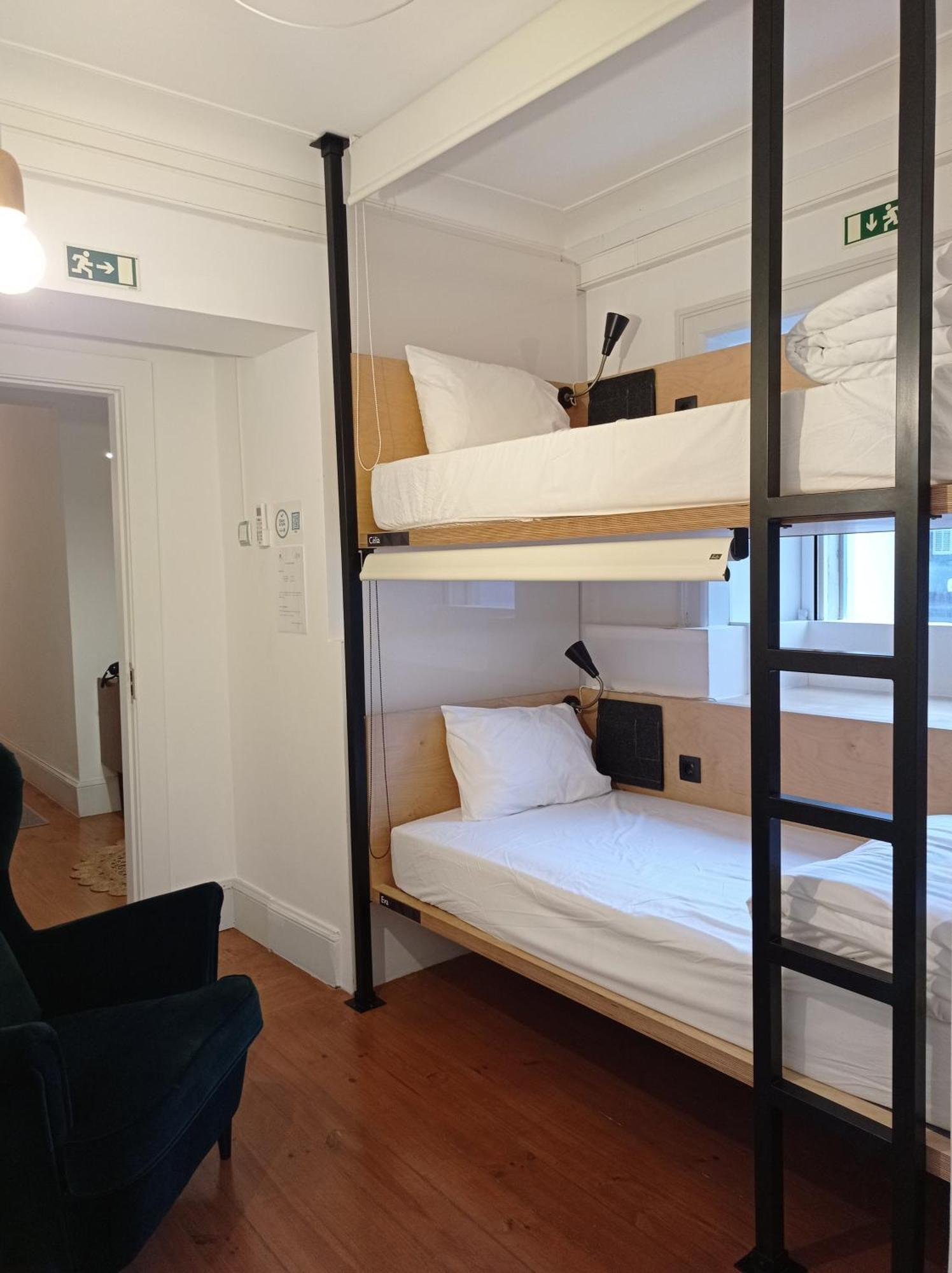 Penedo Da Saudade Suites & Hostel Коимбра Экстерьер фото